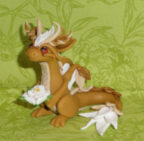 FIMO Drache mit FIMO Blüte, verkauft